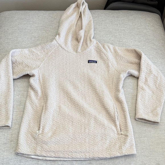 Patagonia Jackets & Blazers - Patagonia Diamond Fleece Cream Hooded Jacket Zip Pockets